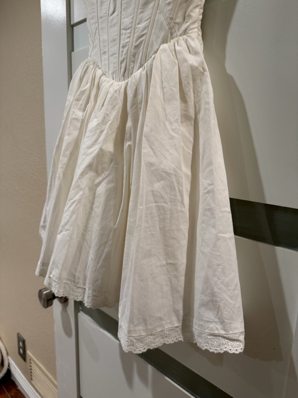 House of CB White Vintage-Style Mini Dress - Picture 9 of 12